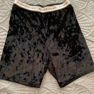 Victoria’s Secret sleep shorts small